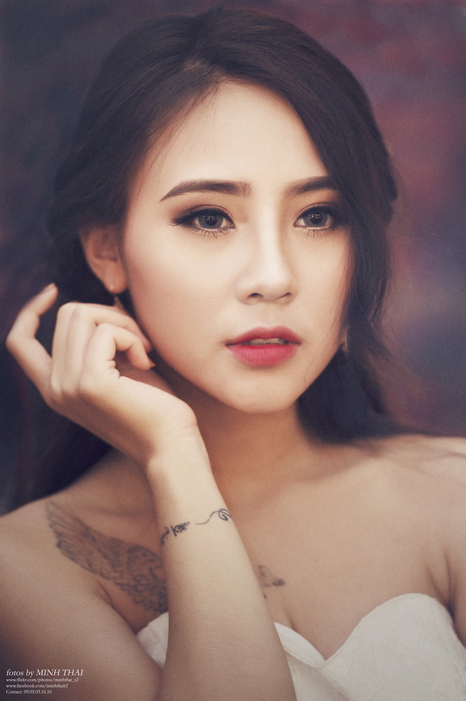 肉体在线观看
